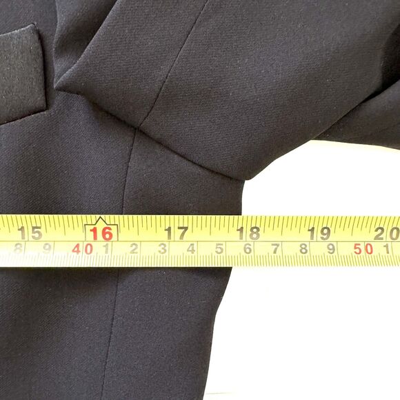 Vintage Emanuel Ungaro Women’s Silk Tuxedos Blazer EUC - Picture 9 of 16